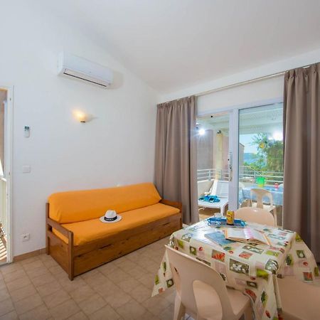 Residence Arinella Люмио Екстериор снимка
