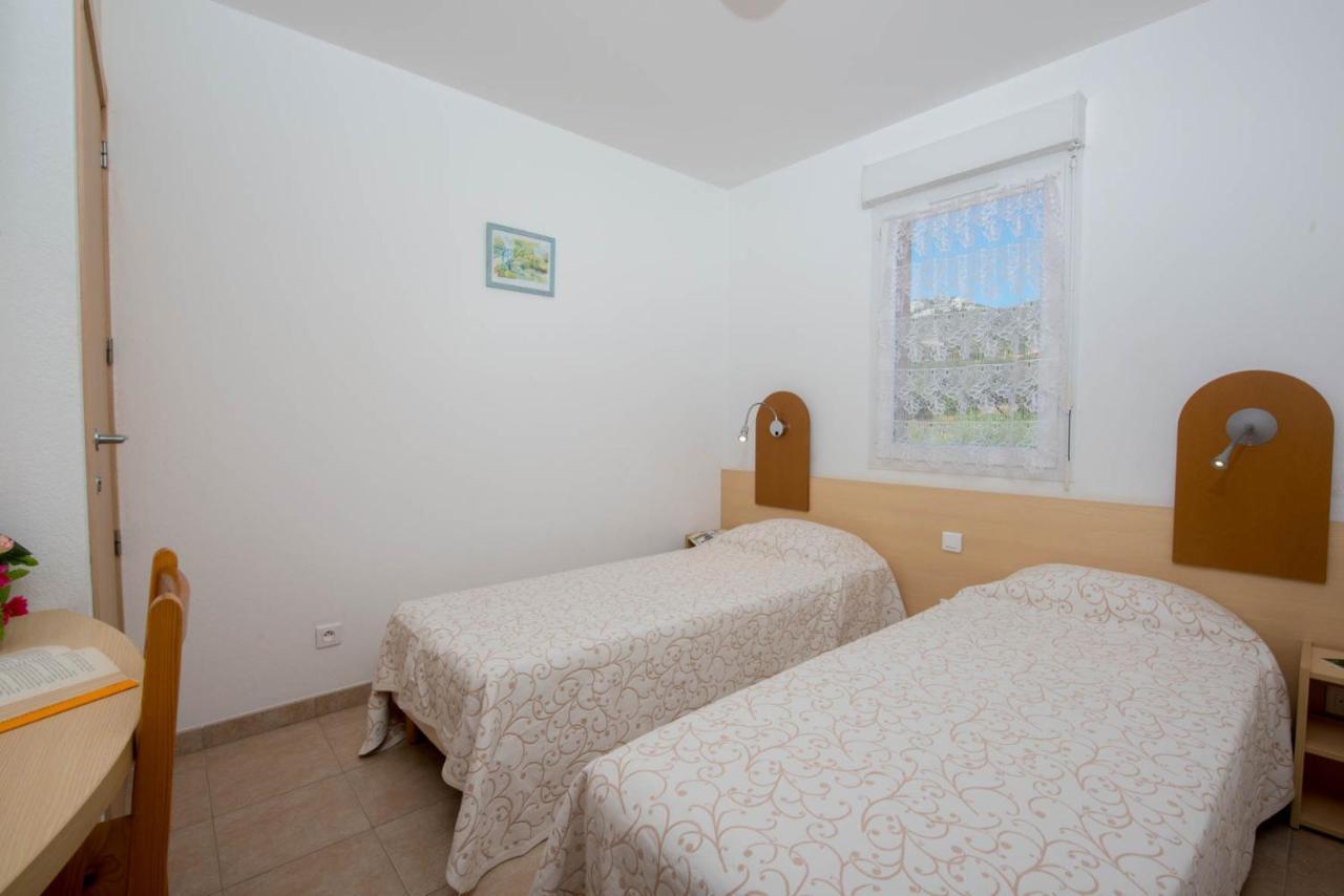 Residence Arinella Люмио Екстериор снимка